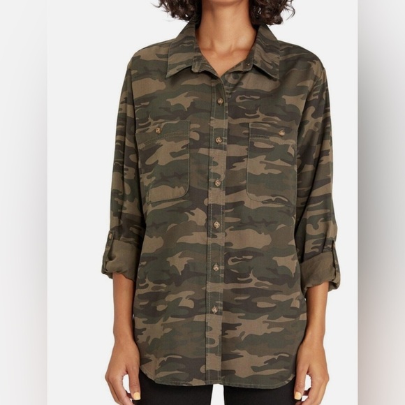 Social Standard by Sanctuary Ladies Tencel Boyfriend Shirt Camo M - Picture 1 of 12